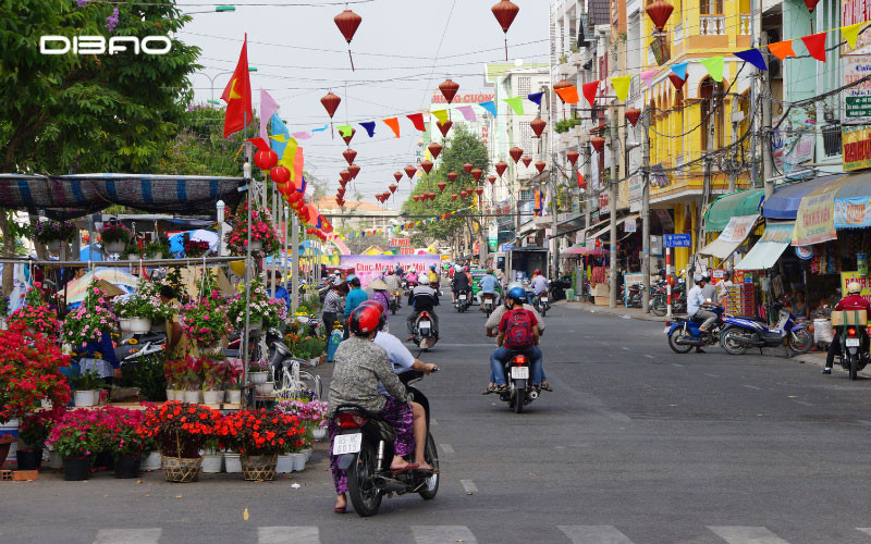 đi sai làn đường phạt bao nhiêu